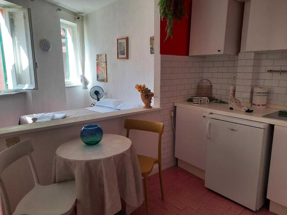 Il Leudo Dei Cinque Sensi Apartment Vernazza Bagian luar foto
